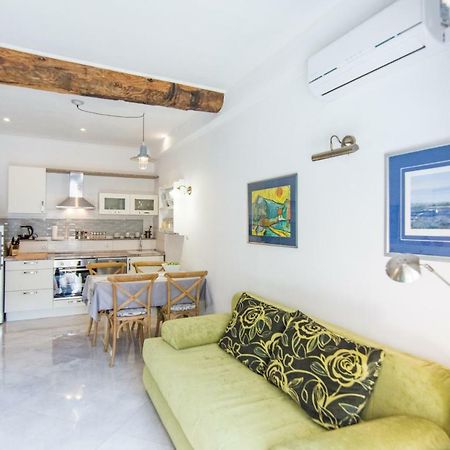 Apartment Mileta Sali Luaran gambar